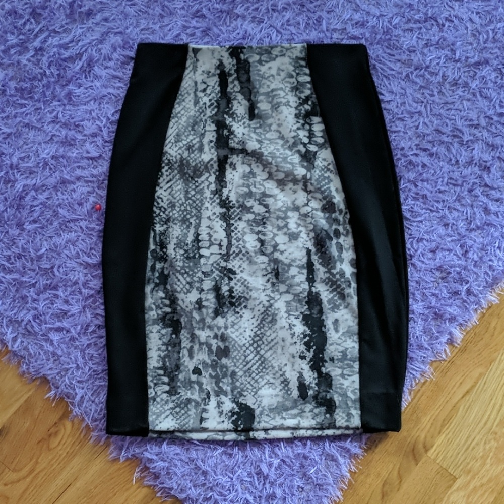 Mossimo Pencil Skirt